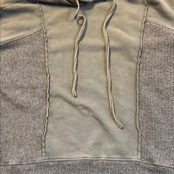 Men's large BKE grey Hoodie trendy, like new worn once - Picture 4 of 8